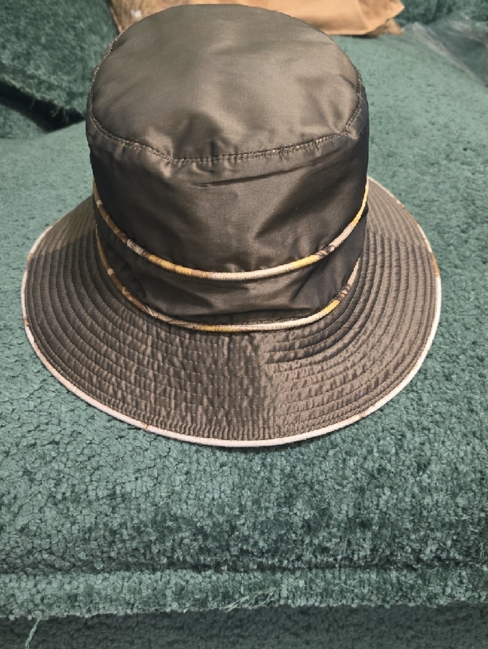 Hermès Beige and Yellow Branded Bucket Hat